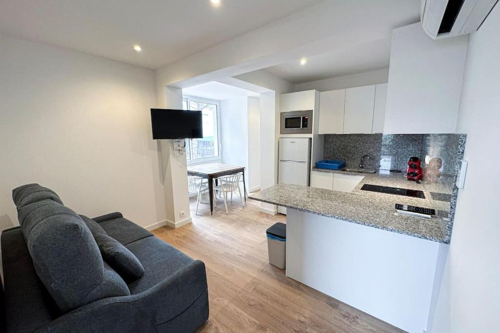 Can Romy Appartement T2F A 20M De La Plage De Cala Montgo L' Escala Eksteriør bilde