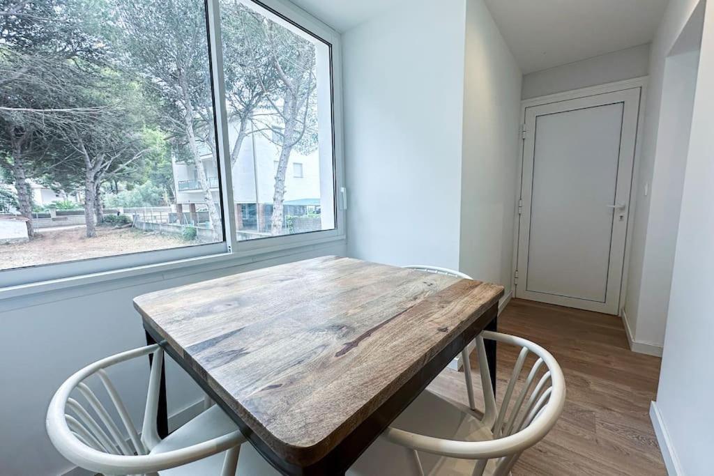 Can Romy Appartement T2F A 20M De La Plage De Cala Montgo L' Escala Eksteriør bilde