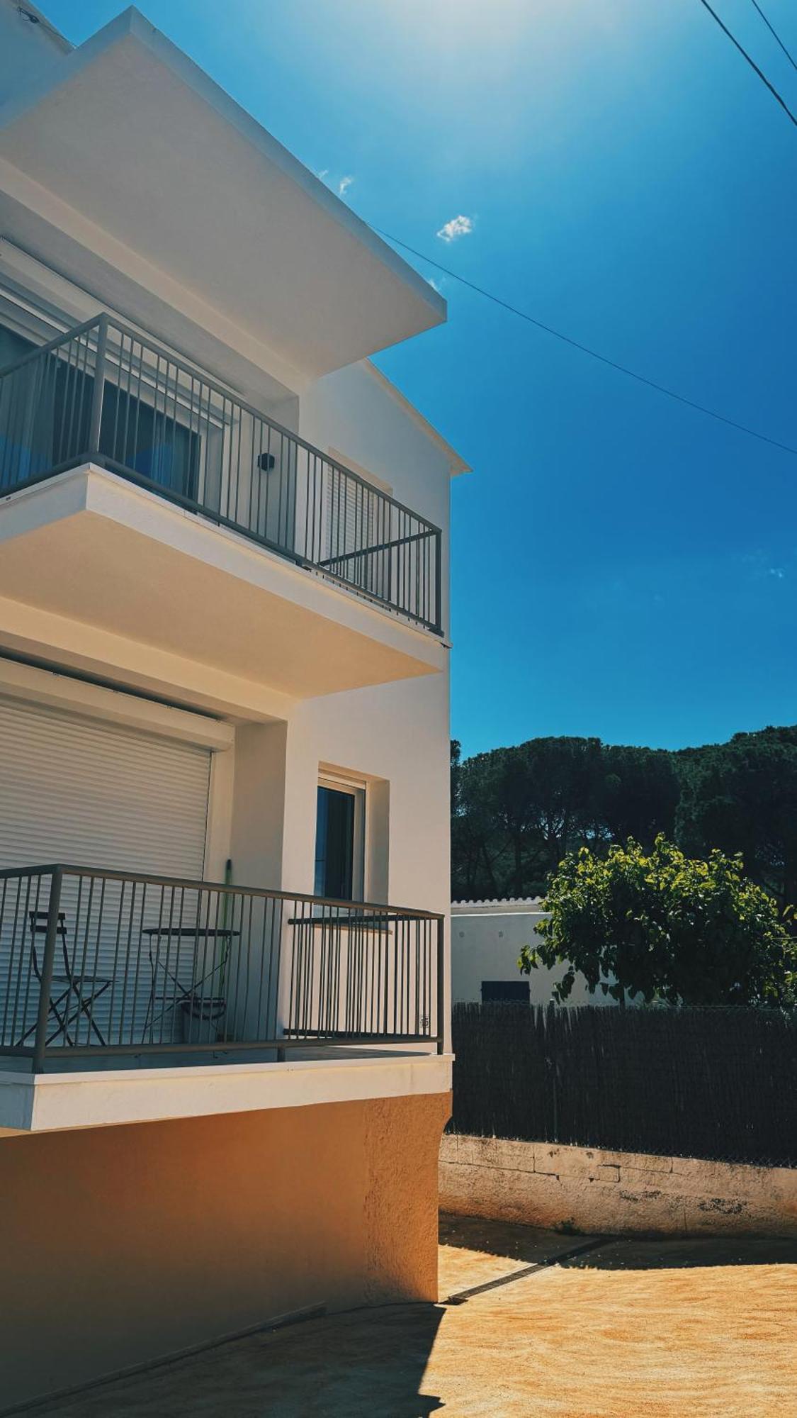 Can Romy Appartement T2F A 20M De La Plage De Cala Montgo L' Escala Eksteriør bilde
